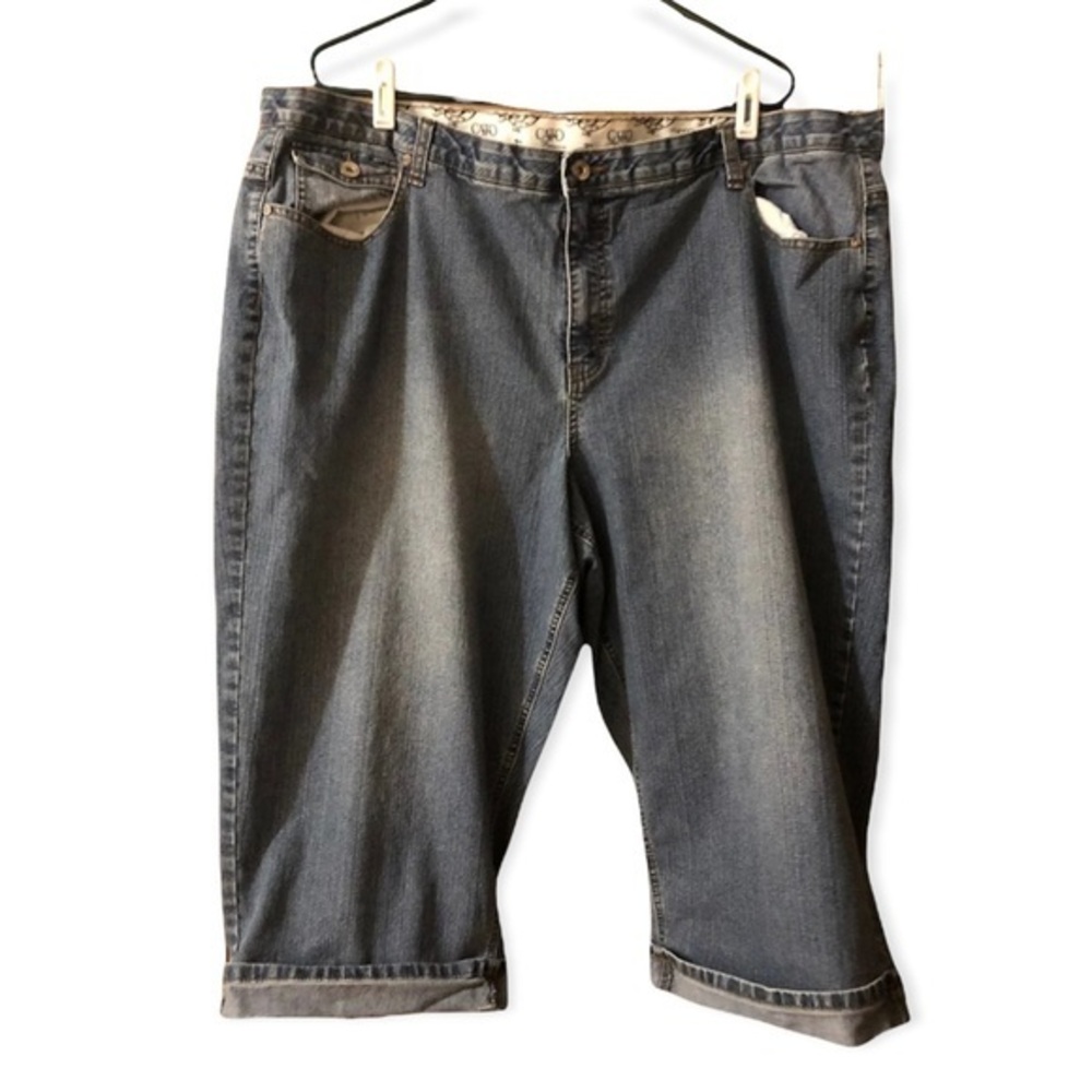 Cato Premium Shorts Woman’s Size 28W Pockets Cuffed Button Fly Zip